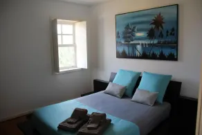 Agréable maison conviviale et familiale avec terrasse, jardin et barbecue | Vue montagne - Chambre