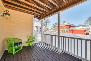 Charming Family Home w/ Seasonal Pool in Dansville - Innvendig