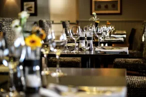 Crown Lodge Hotel - Restaurant