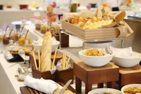 ANA Crowne Plaza Chitose by IHG - Restaurant