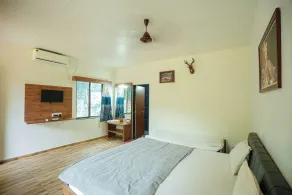 Glorious Gir Resort - Værelse