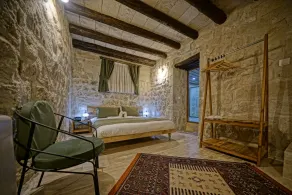 Vigneron Cave Hotel - Room