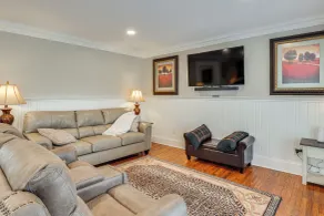 1 Block to Dtwn Lewisburg! Quiet Home w/ Decks - Innenbereich