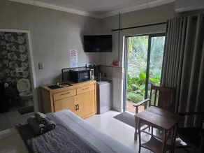 Waterfront Guest House - Rum