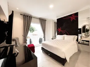 MORITZ SMART BANDUNG - Zimmer
