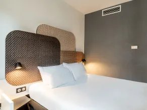 B&B HOTEL Marseille Prado Parc des Expositions - Room