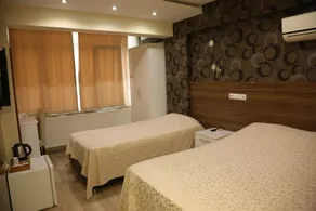 MENTES OTEL - Camera