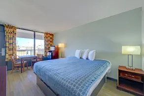Capital O Travelers Inn Lawton Fort Sill - Chambre