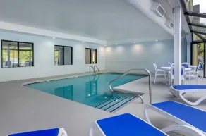 Comfort Inn & Suites Troutville-Roanoke North - Piscine