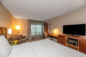 Comfort Inn Airport - Camera
