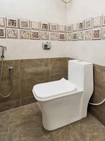 Hotel O by OYO Hiland Park Formerly Ayush Villa - Bad