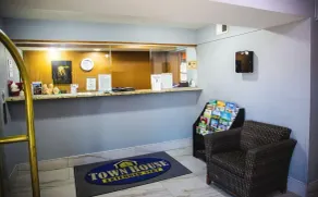 TownHouse Extended Stay Hotel Downtown - Coin salon dans le hall