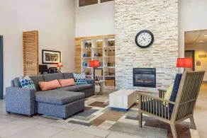 Country Inn & Suites by Radisson, Lumberton, NC - Lobby