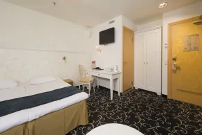 Meriton Old Town Garden Hotel - Room