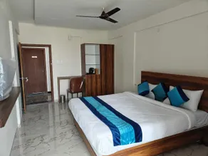 Treebo Iris Executive, Hinjewadi - Chambre