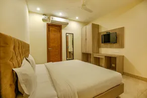 Hotel Melano Ambala Chandigarh Rd Zirakpur SkyJumper park - Camera
