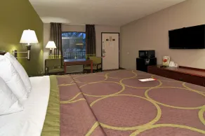 Super 8 by Wyndham Houston Webster NASA - Chambre