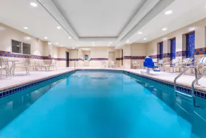 Hampton Inn Suites Minneapolis St Paul Arpt-Mall of America - Pool