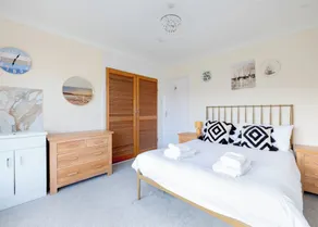 Beach Haven - Camera