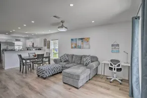 Hot Tub & Fenced Yard: Home in Sebring - Interiør