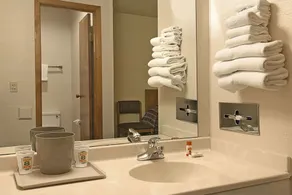 Quality Inn & Suites Glen Rose - Salle de bain
