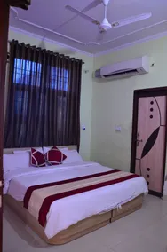 Hotel Gitanjali - Zimmer