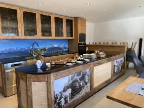 Appartamento adatto alle famiglie con barbecue, giardino e terrazza | Vista sull'acqua - Ristorante