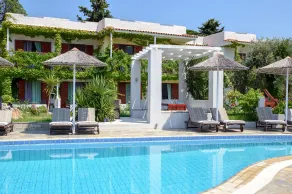 Elsa Hotel - Piscine