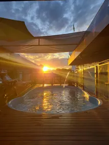Hotel Bonito Motobox - HOTEL CONTAINER - Piscine