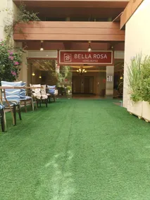 Bella Rosa Hotel - Interior entrance