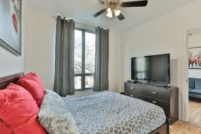 Destination Stays Griffintown Montreal - Room