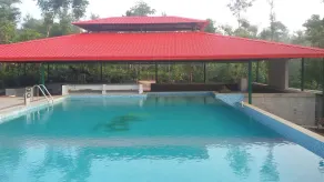 Eka Resort Saklespura by The Avyaan - Pool