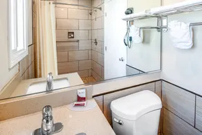 Sea Rock Inn - Long Beach - Salle de bain