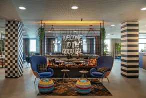 LOGINN Hotel Offenbach - Lobby