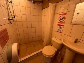 Intihuatana Hostel - Bathroom