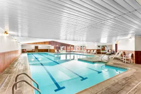 Quality Inn & Suites Gorham Riverside - Basseng