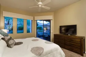 Hidden Oasis By Signature Vacation Rentals - Værelse