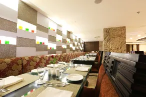 Golden Tulip Jaipur City Center - Restaurant