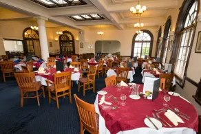 Abbey Lawn Hotel - Restaurant