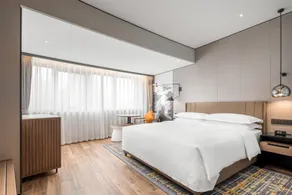 Sheraton Chengdu Lido Hotel - Room