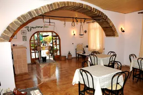 Topakas House - Restaurang