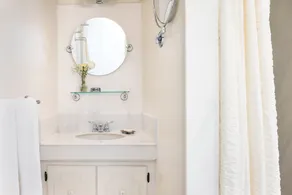Seven Gables Inn on Monterey Bay, A Kirkwood Collection Hotel - Bathroom