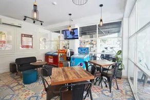 Front One Budget Hotel Slamet Riyadi Solo - Reception