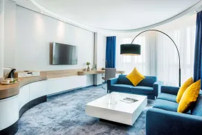 Golden Tulip Warsaw Airport - Room