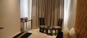 LOTUS DELUXE ROOMS - In-room dining