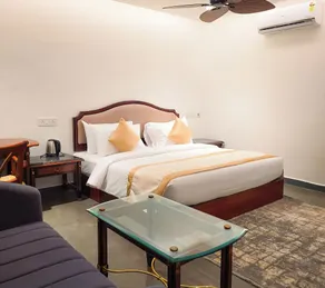 Madras Chronicle Bay Resort & Spa - Room