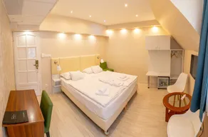 Bástya Konferencia és Wellness Hotel - Rom