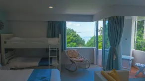 Sky Ocean Ishigaki - 8-Room Beachfront Family Run Eco Hotel - Zimmer