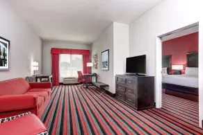 Holiday Inn & Suites Lafayette North by IHG - Chambre