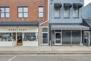 On Dtwn Square! Chic Lawrenceburg Condo w/ Balcony - Interiør